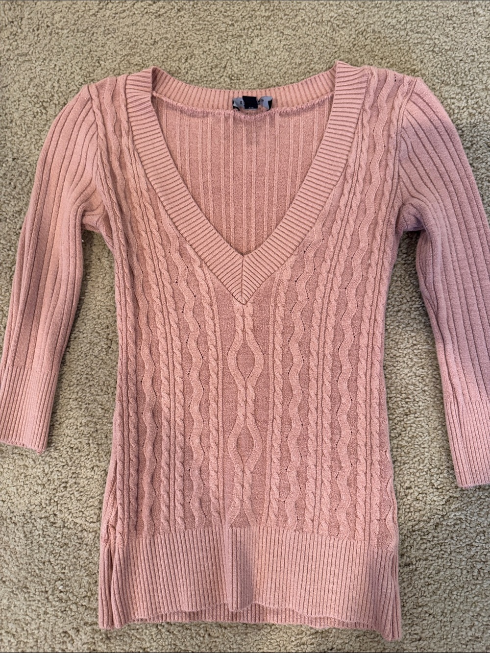 Bebe V Neck Cable Knit Sweater - Dusty Pink